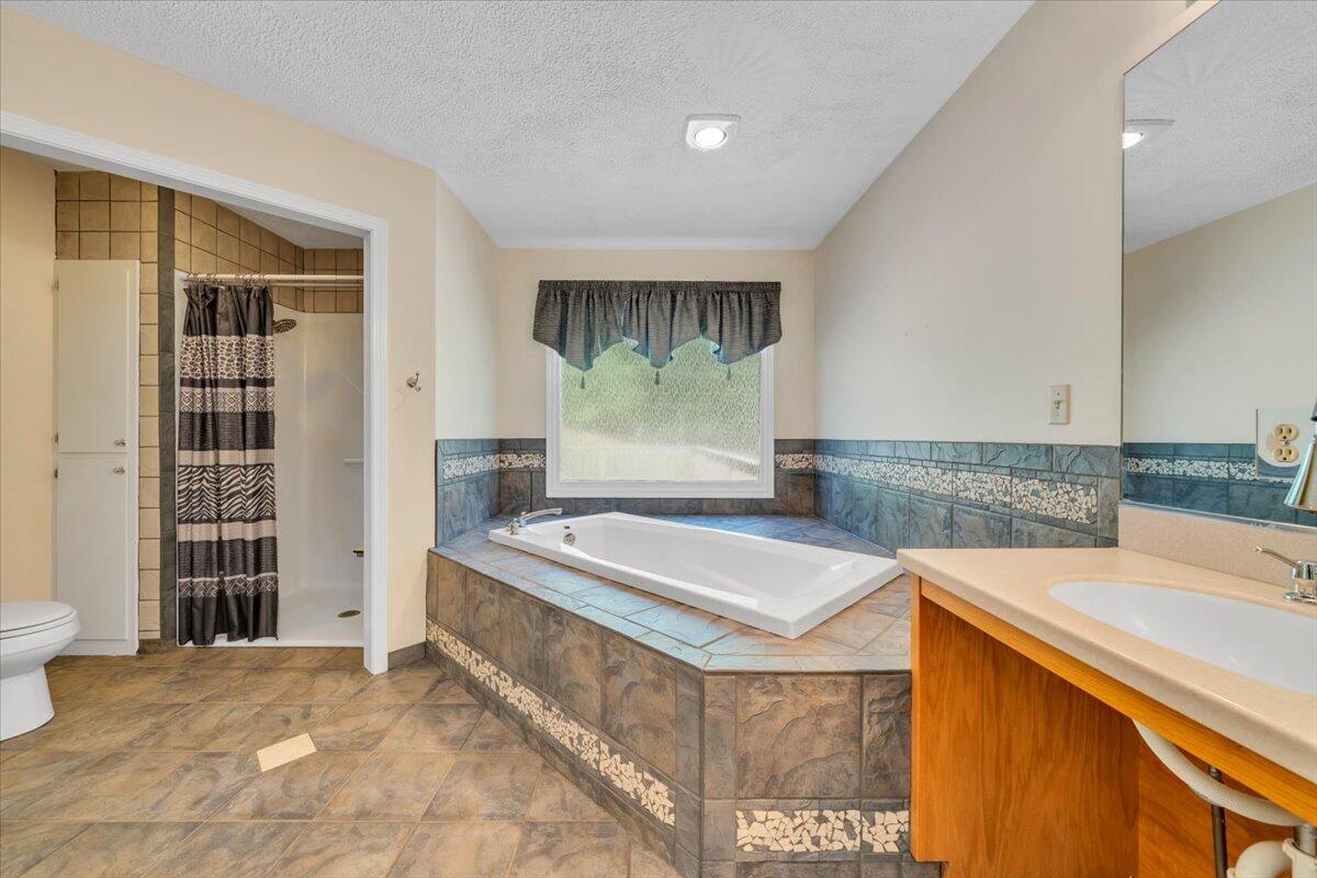 5145 Bradshaw Road Salem, VA 24153 - Photo 34 of 93 28-MIB01860
