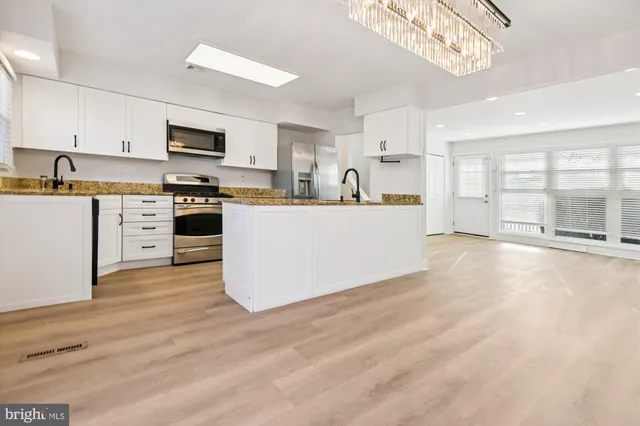 $459,900 | 2710 Smith Avenue, Baltimore, MD 21209