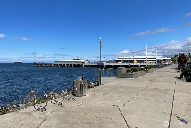 $1,000 | 222 North Lincoln Street, Unit 107, Port Angeles, WA 98362