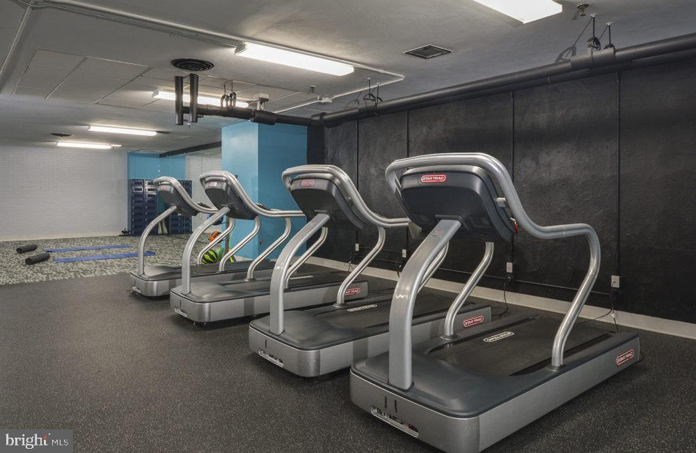 2331 Old Court Road, Unit 504 Baltimore, MD 21208 - Photo 7 of 31