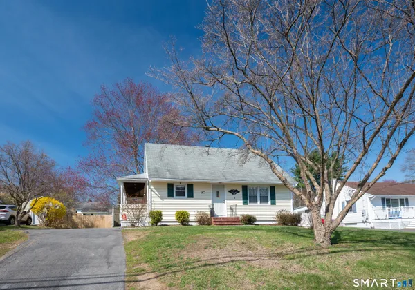 $439,000 | 64 Golden Hill Road, Danbury, CT 06811