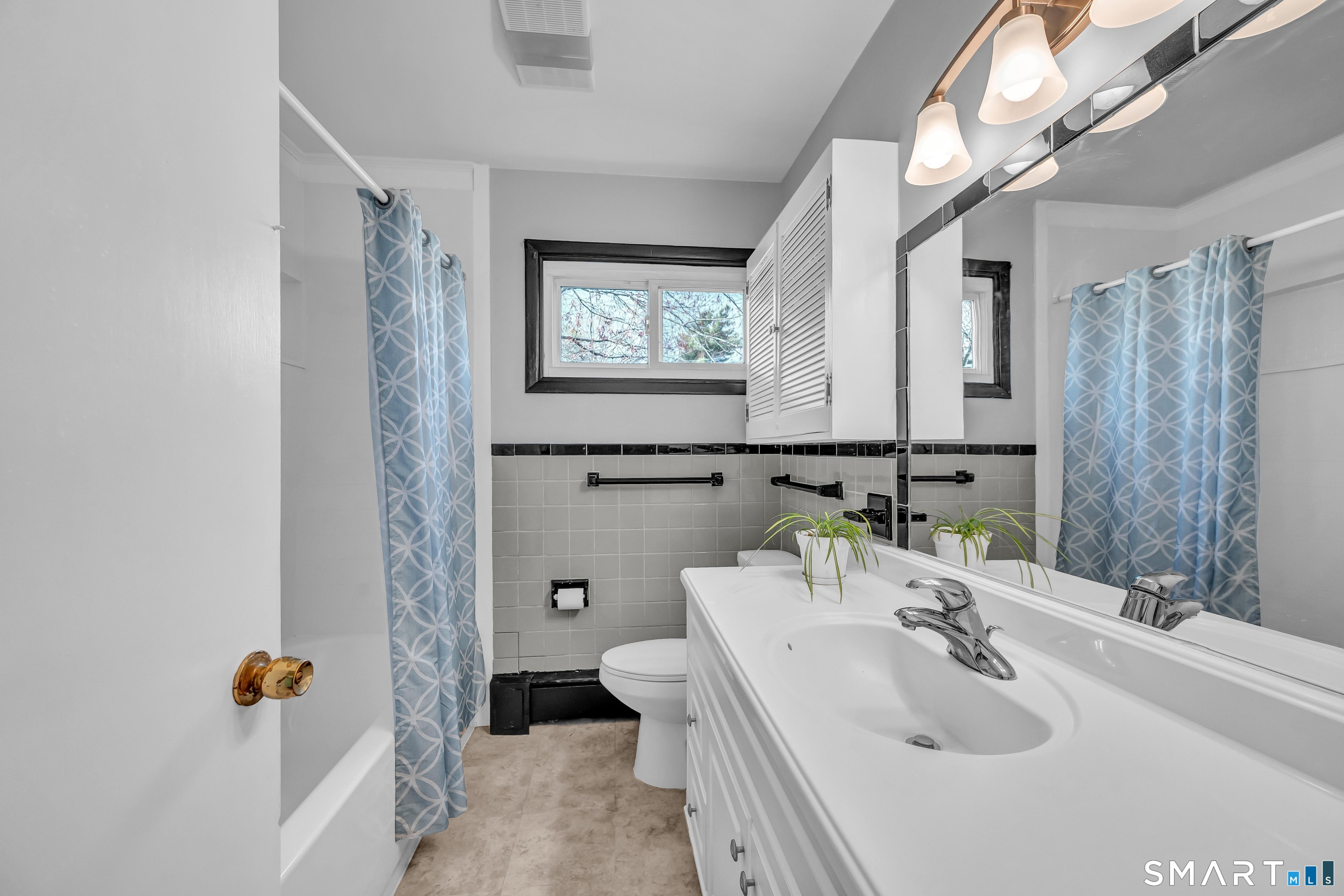 64 Golden Hill Road Danbury, CT 06811 - Photo 10 of 38