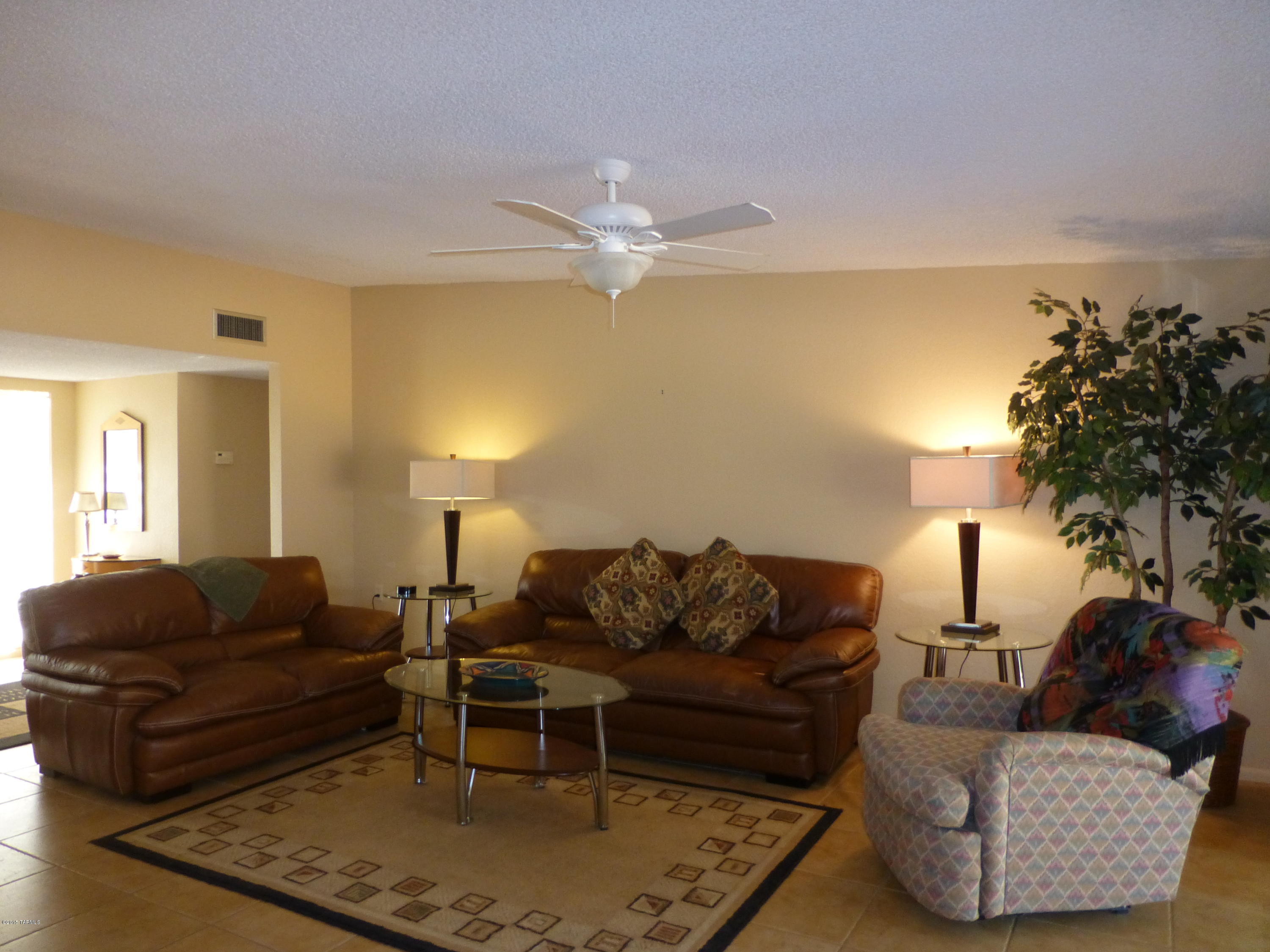 454 West Rio-Altar Green Valley, AZ 85614 - Photo 3 of 19 Gallery Image 3