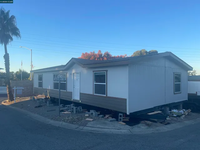 $275,000 | 3777 Willow Pass Road, Unit 85, Bay Point, CA 94565