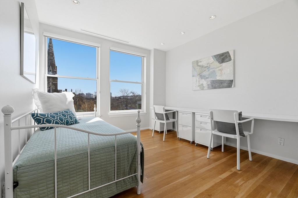 25 Marion Street, Unit 46 Brookline, MA 02446 - Photo 15 of 30