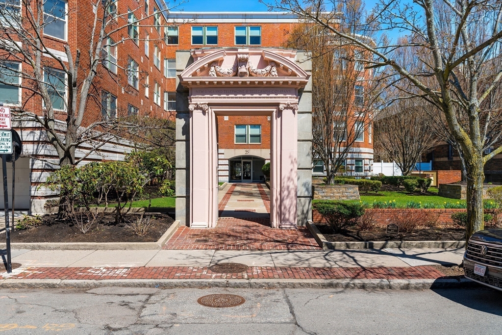 25 Marion Street, Unit 46 Brookline, MA 02446 - Photo 29 of 30