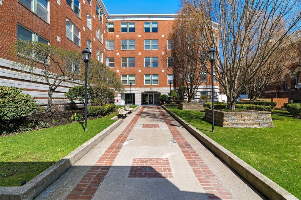 25 Marion Street, Unit 46 Brookline, MA 02446 - Photo 30 of 30