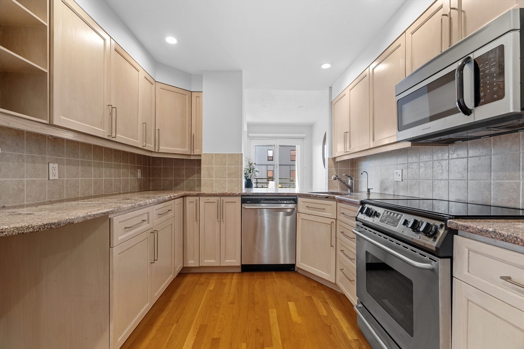 25 Marion Street, Unit 46 Brookline, MA 02446 - Photo 9 of 30