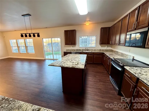 $2,000 | 13632 Coram Place, Charlotte, NC 28213