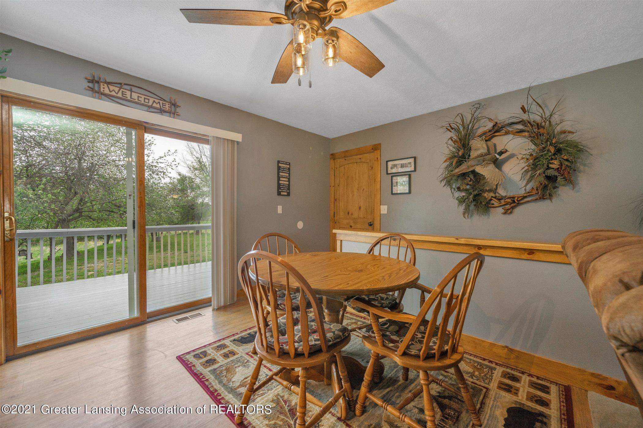 5935 East Centerline Road St. Johns, MI 48879 - Photo 8 of 35 Dining Area