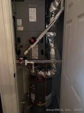 839 Main Street, Unit 22 Torrington, CT 06790 - Photo 16 of 17 a view of entryway