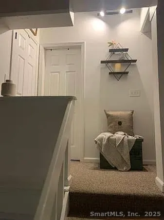 a view of livingroom with furniture