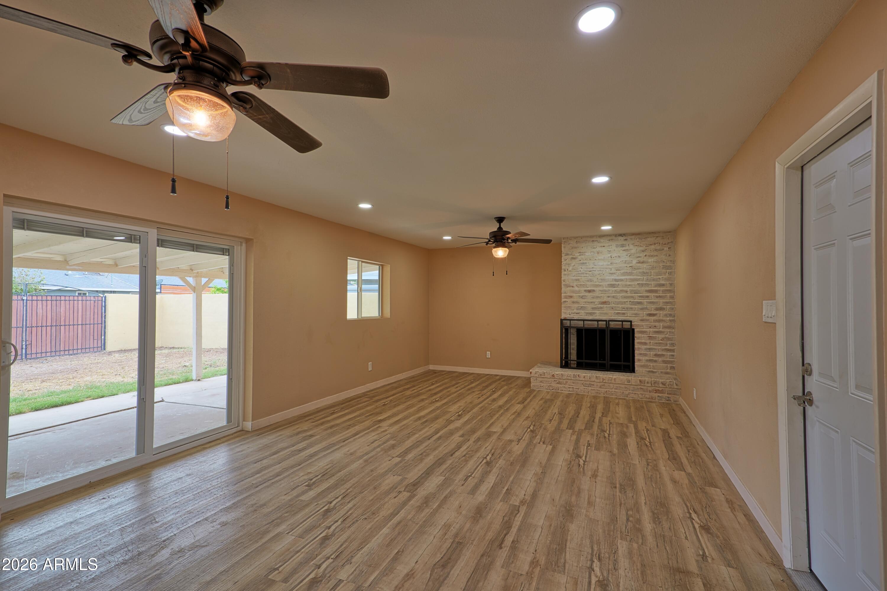 3 West Del Rio Drive Tempe, AZ 85282 - Photo 6 of 42 09-PS526770_1_2_3_4_5_6_3WDelRioDr