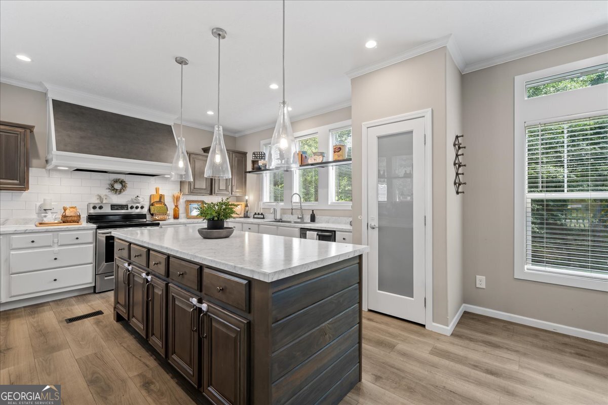 116 Parkview Road Iva, SC 29655 - Photo 15 of 44