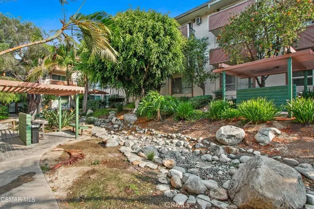 $489,900 | 5585 Pacific Coast Highway, Unit 154, Long Beach, CA 90804