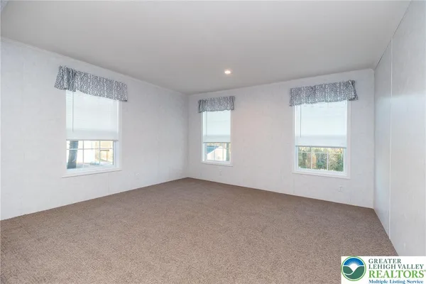 $199,900 | 465 Royal Manor Road, Unit LOT 6, Easton, PA 18042