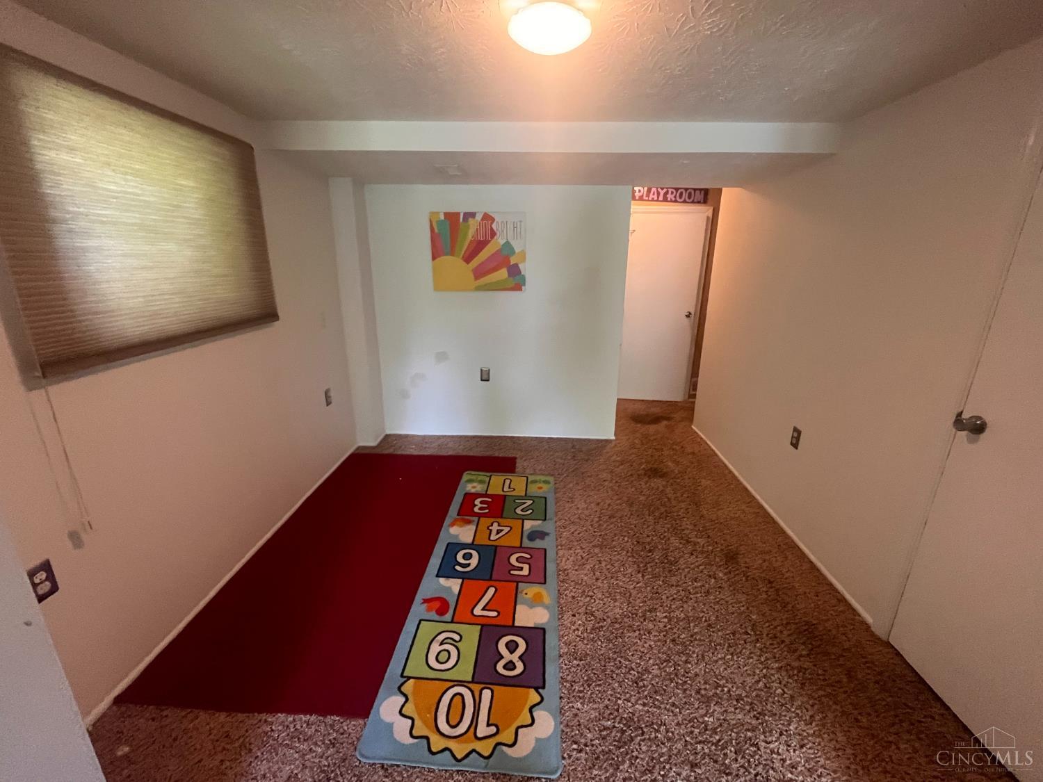 6566 Ripplewood Lane Cincinnati, OH 45230 - Photo 17 of 24