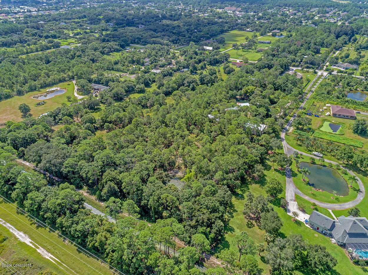 3640 Hield Road Melbourne, FL 32904 - Photo 1 of 8 3640 Hield Road