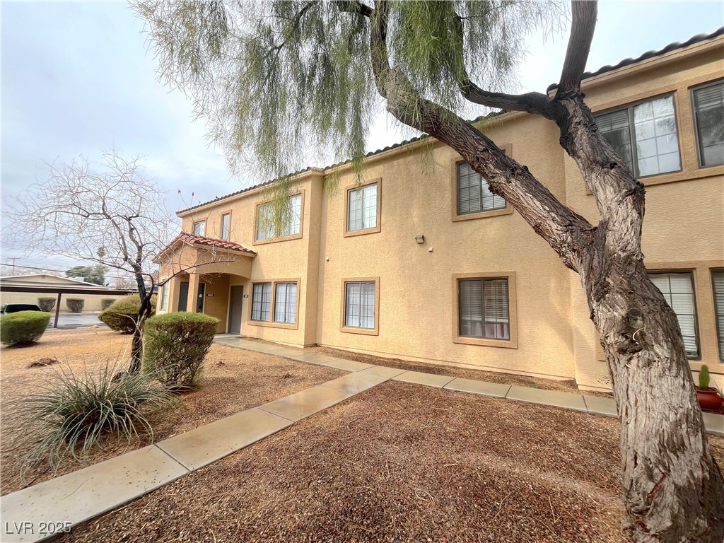 2041 Hussium Hills Street, Unit 105 Las Vegas, NV 89108 - Photo 18 of 20