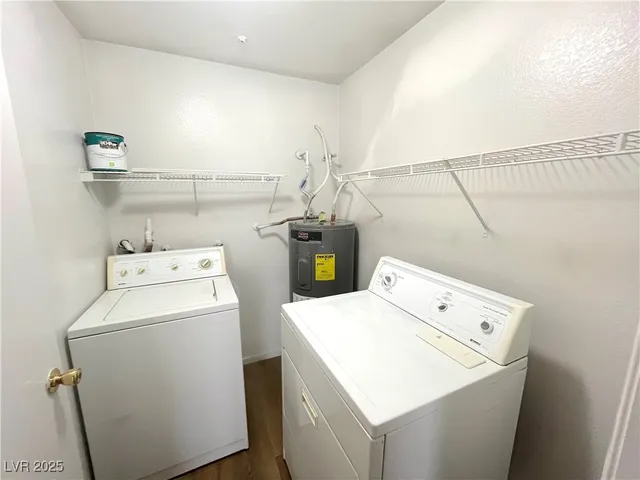 $1,200 | 2041 Hussium Hills Street, Unit 105, Las Vegas, NV 89108