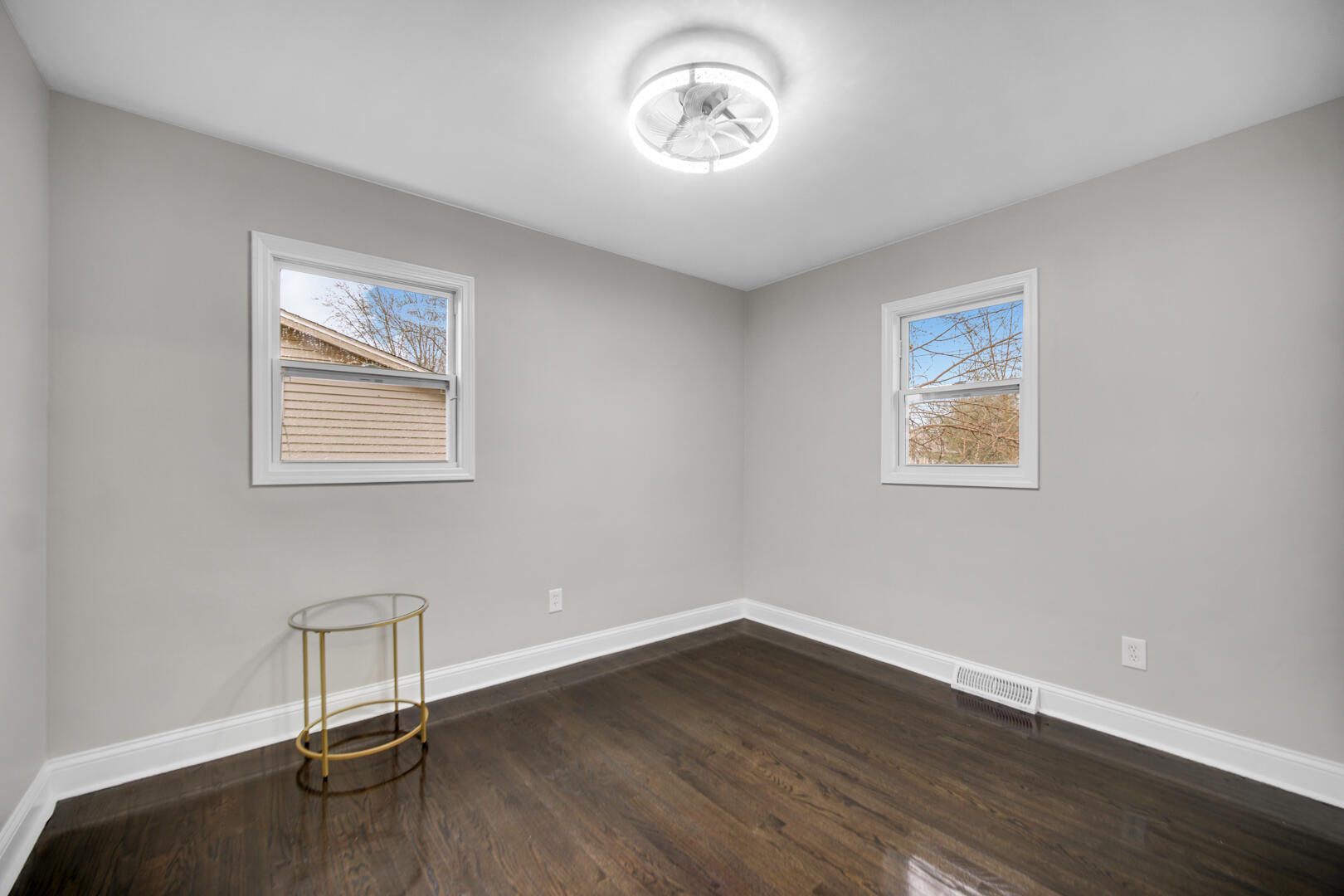 1035 Clinton Street Gary, IN 46406 - Photo 12 of 19 1620x1080