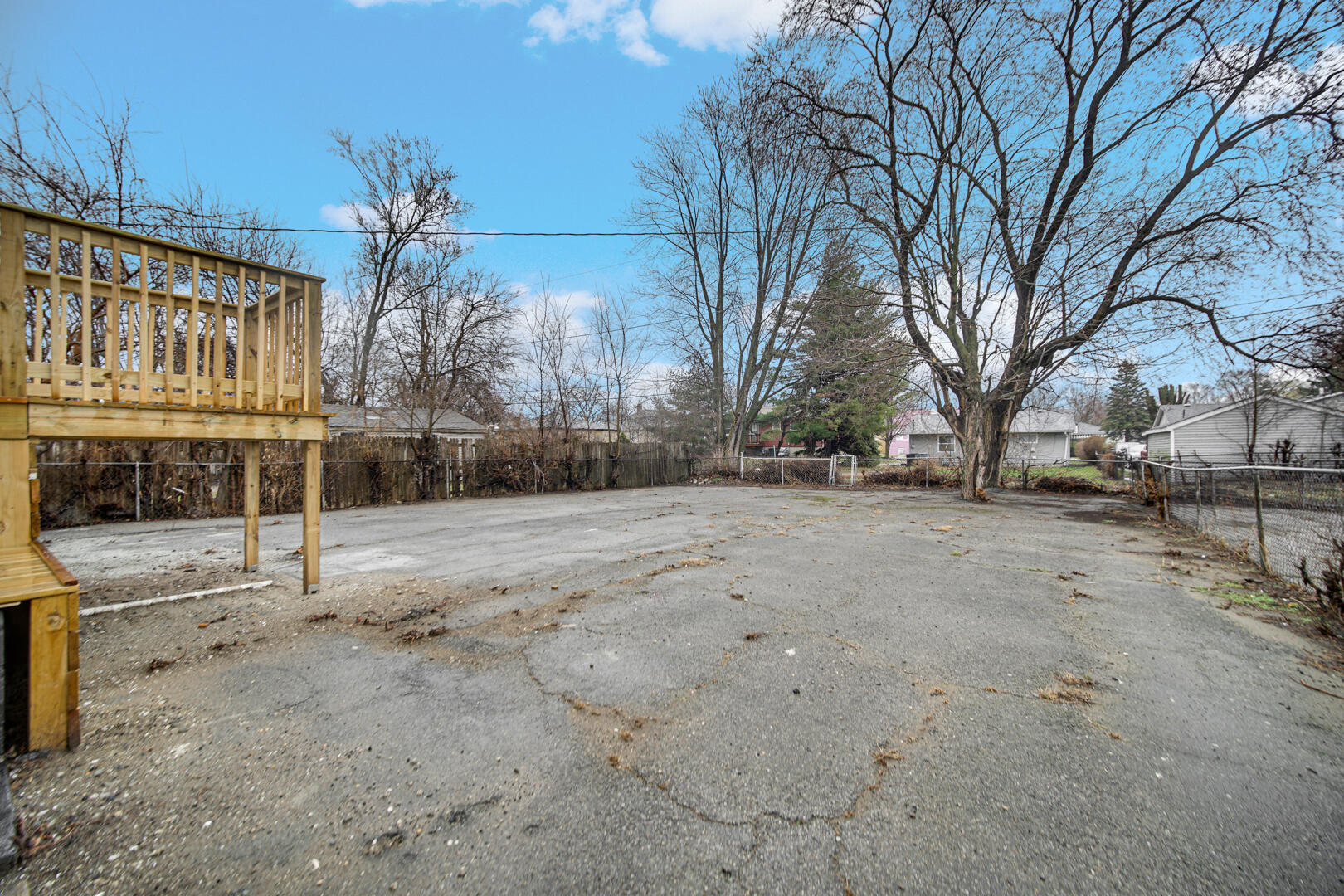 1035 Clinton Street Gary, IN 46406 - Photo 17 of 19 1620x1080