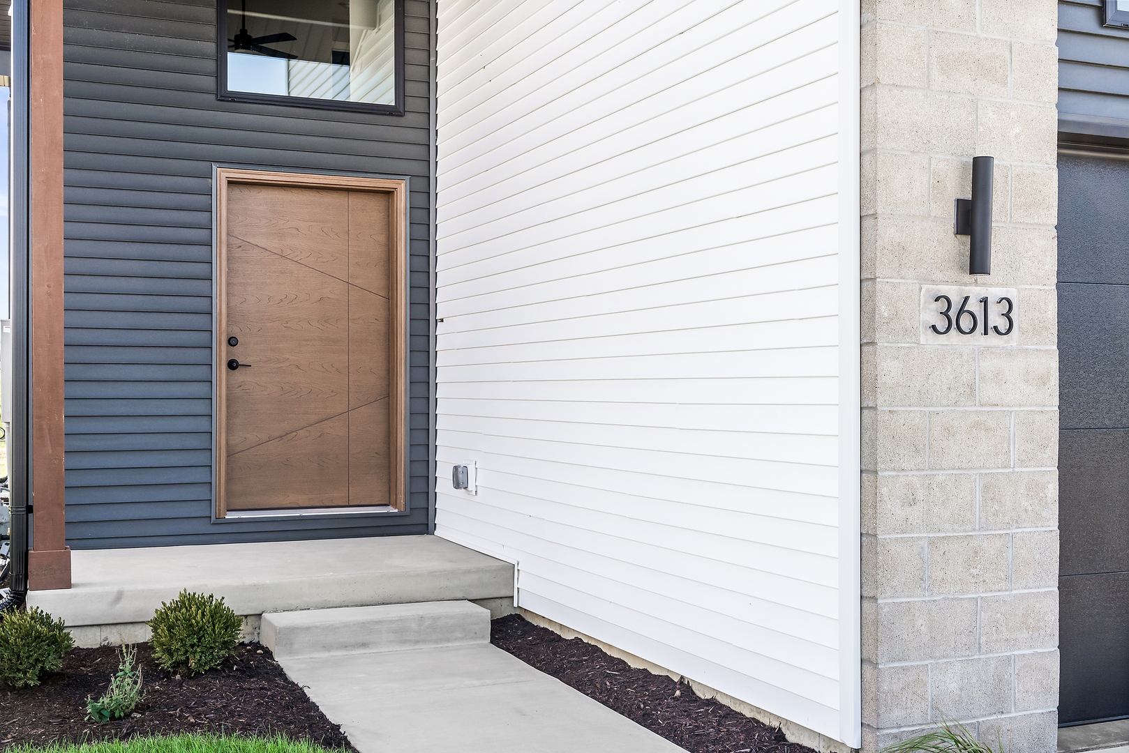 3613 Cabernet Court Normal, IL 61761 - Photo 3 of 41