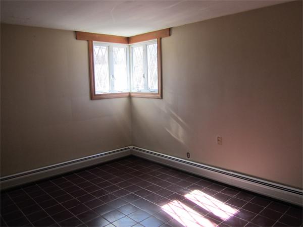 312 Townsend Hill Road Townsend, MA 01469 - Photo 11 of 13 Gallery Image 11