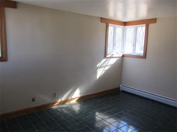 312 Townsend Hill Road Townsend, MA 01469 - Photo 10 of 13 Gallery Image 10