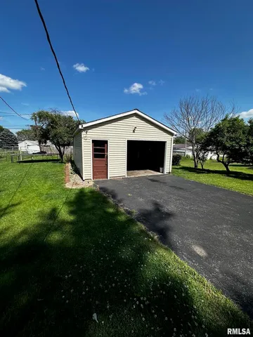 $79,900 | 920 5th Street, Colona, IL 61241