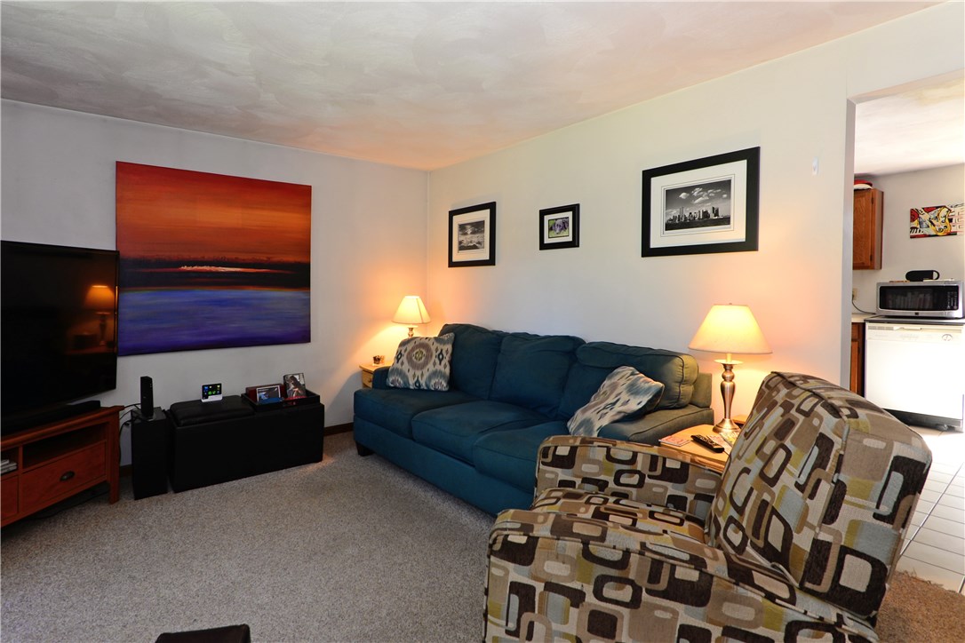 270 Scrabbletown Road North Kingstown, RI 02852 - Photo 7 of 24 Unit 1 Living room