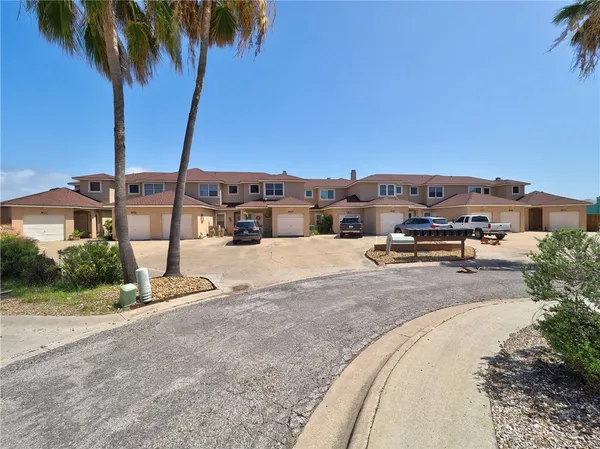 $375,000 | 15401 Salt Cay Court, Unit 802, Corpus Christi, TX 78418