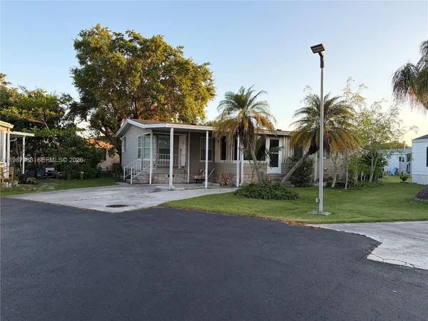 $2,150 | 35303 Southwest 180th Avenue, Unit 391, Homestead, FL 33034
