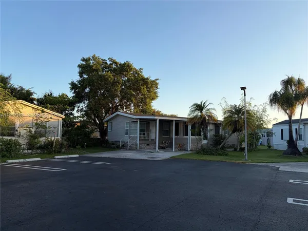 $2,150 | 35303 Southwest 180th Avenue, Unit 391, Homestead, FL 33034
