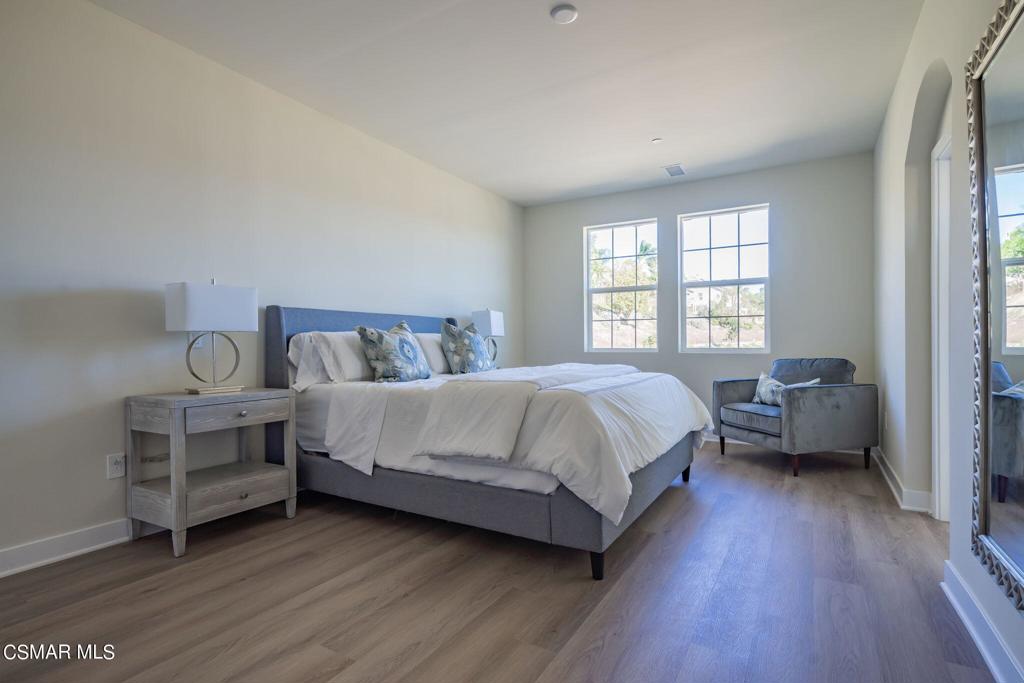 4683 Summit Avenue Simi Valley, CA 93063 - Photo 10 of 15