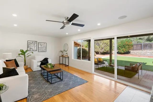 $1,549,000 | 11458 Via Promesa, San Diego, CA 92124