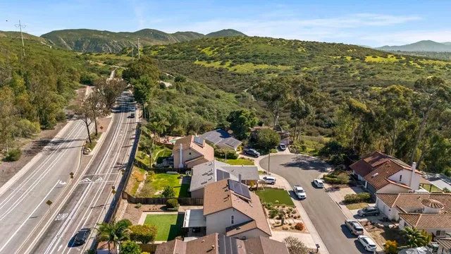 $1,549,000 | 11458 Via Promesa, San Diego, CA 92124