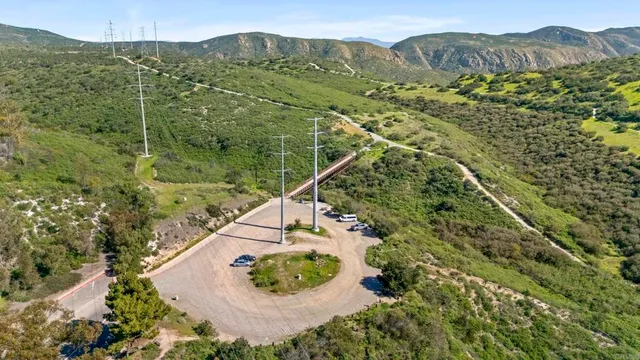 $1,549,000 | 11458 Via Promesa, San Diego, CA 92124