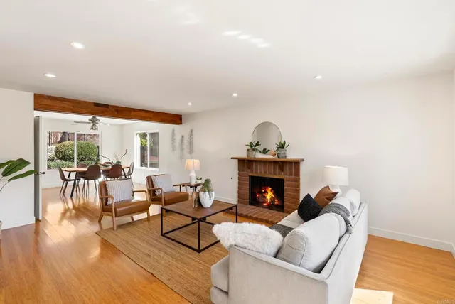 $1,549,000 | 11458 Via Promesa, San Diego, CA 92124