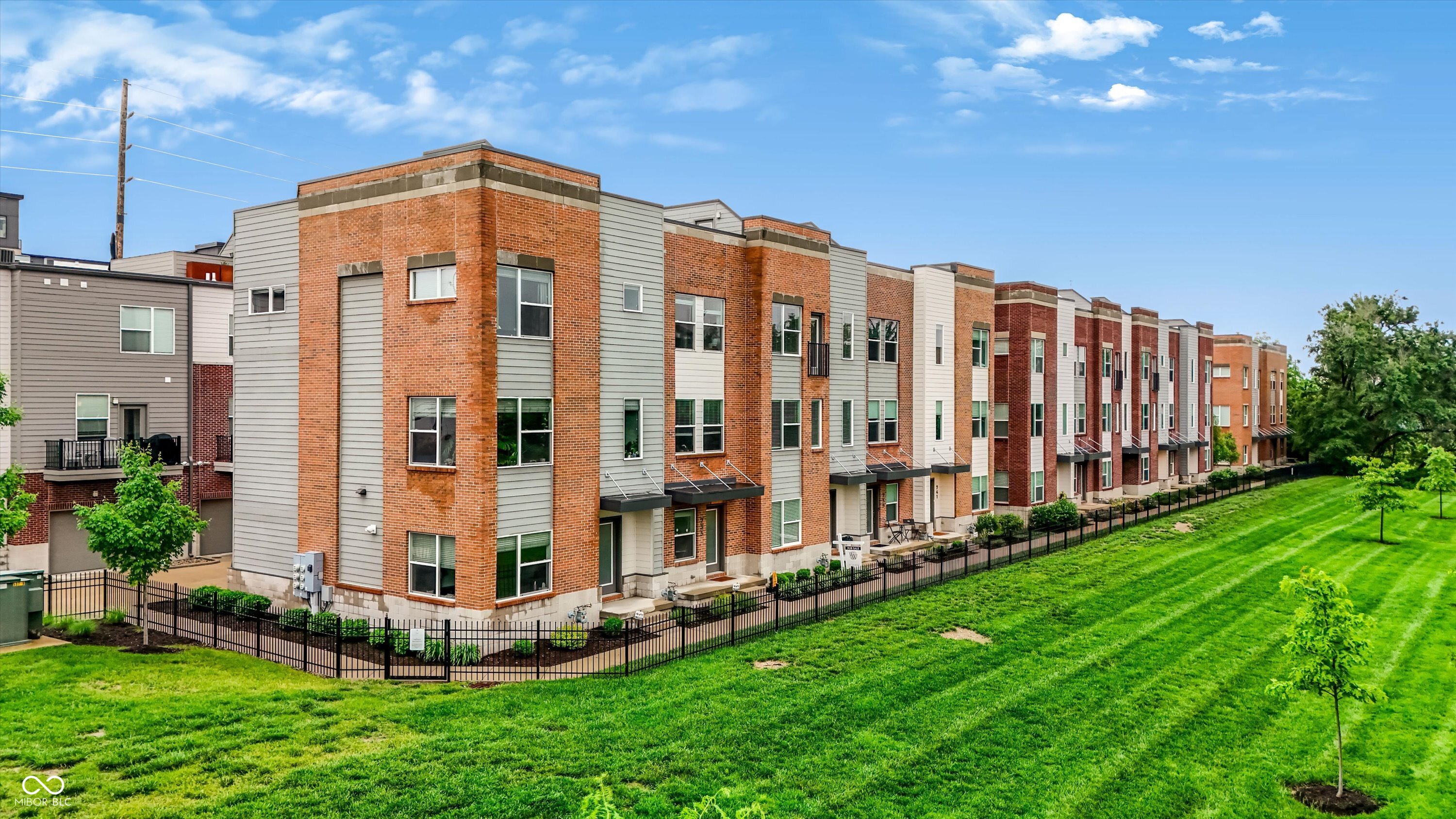 737 Switchyard Place Indianapolis, IN 46202 - Photo 48 of 57