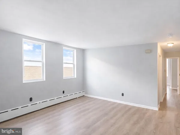 $1,350 | 4564 Bermuda Street, Unit 2, Philadelphia, PA 19124