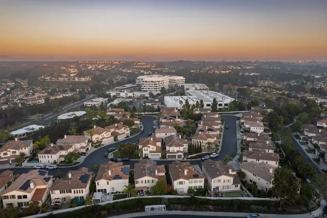 $2,698,000 | 3596 Torrey View Court, San Diego, CA 92130