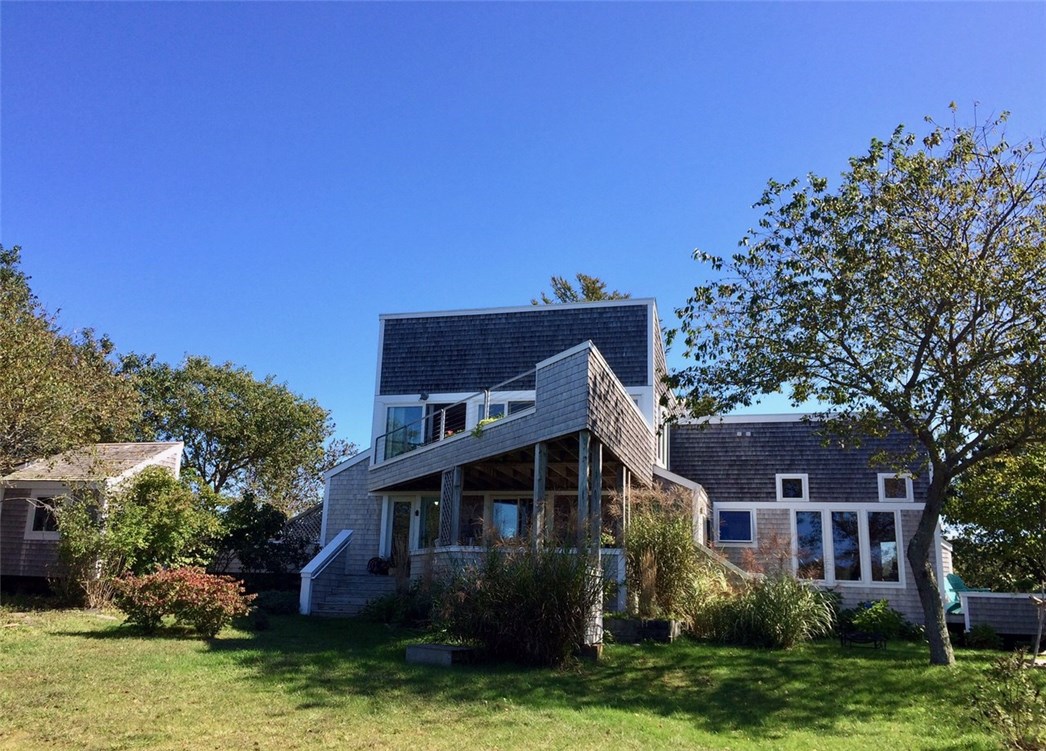986 Cooneymus Road Block Island, RI 02807 - Photo 1 of 15