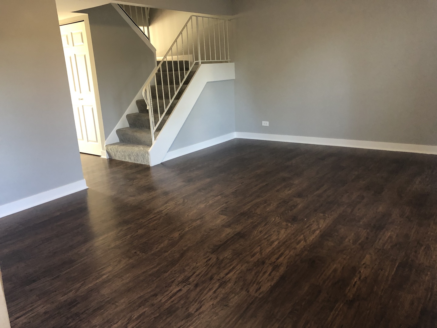 204 Rodenburg Road Roselle, IL 60172 - Photo 4 of 12 a view of entryway with wooden floor