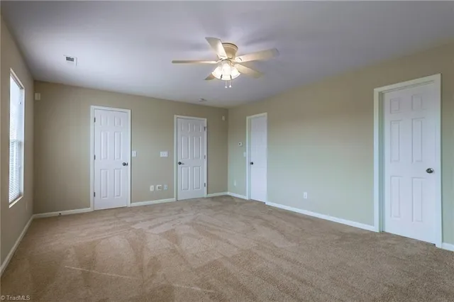 $2,195 | 4215 Lochurst Drive, Pfafftown, NC 27040