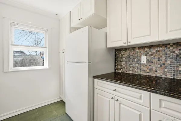 $4,500 | 109 Hillside Place, Unit 2, Eastchester, NY 10709