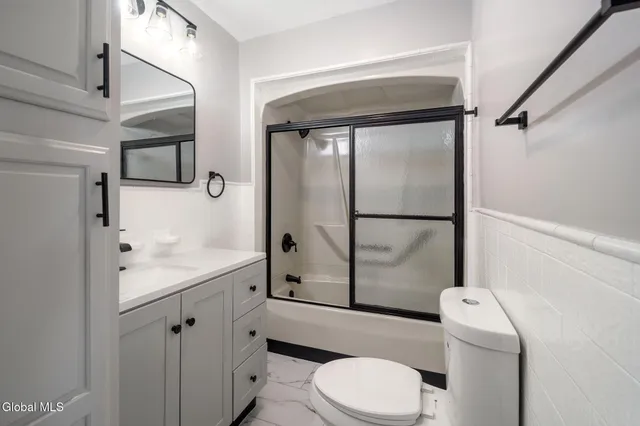 $279,999 | 4670 Western Turnpike, Guilderland, NY 12009