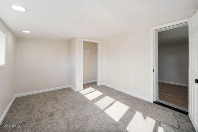 $279,999 | 4670 Western Turnpike, Guilderland, NY 12009