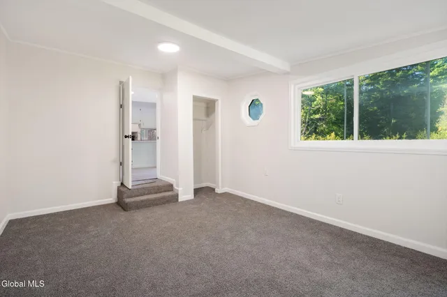 $279,999 | 4670 Western Turnpike, Guilderland, NY 12009