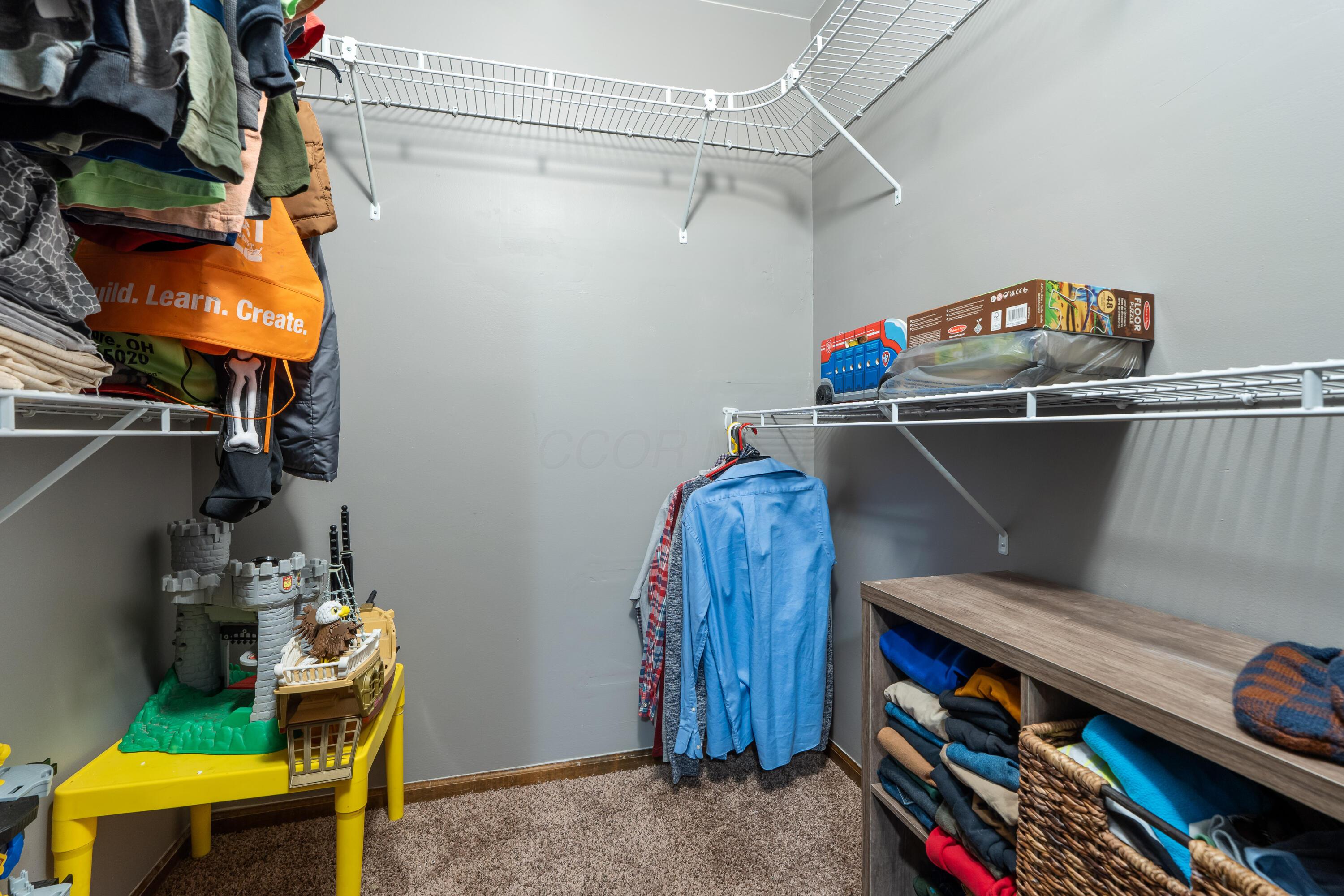 5879 Ravine View Court Columbus, OH 43231 - Photo 21 of 43 Bedroom 2 - large Walk-in closet!!